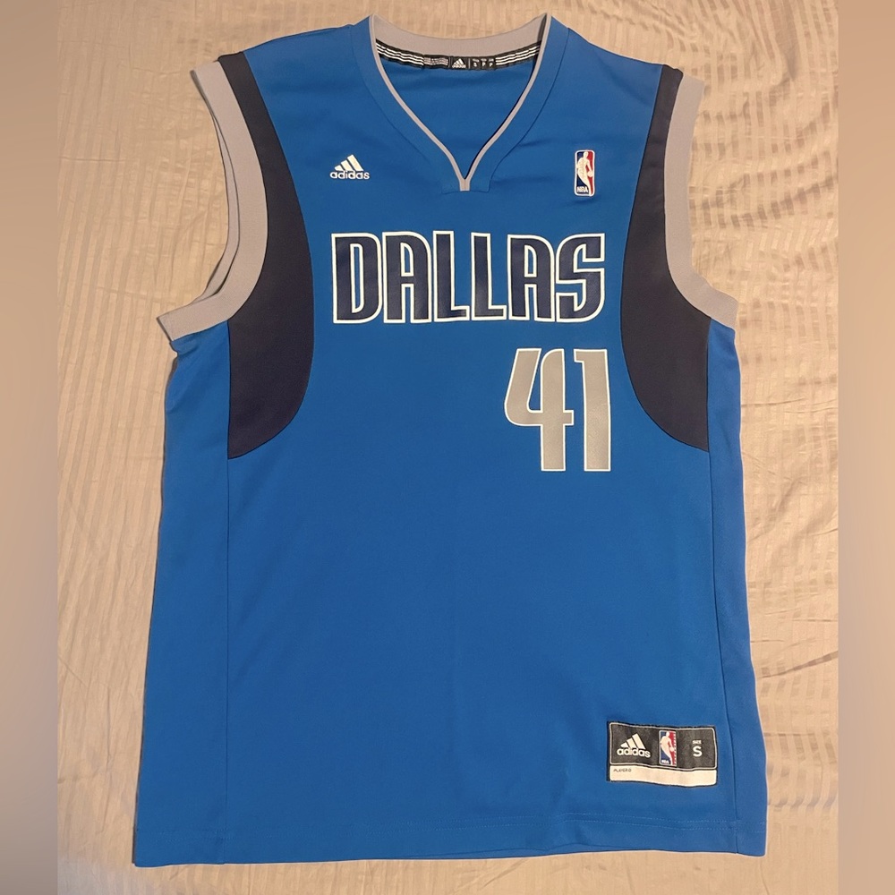 Authentic Dirk Nowitzki Dallas Mavericks Jersey Size Small